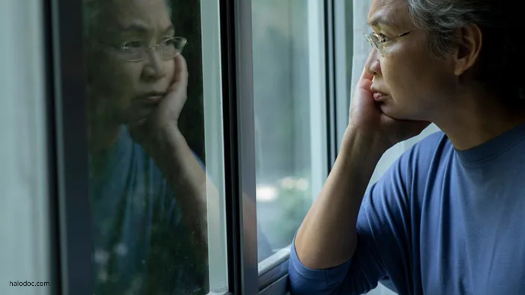 Usia Berapa Terjadi Menopause? Kenali Usia, Tahapan, dan Tandanya